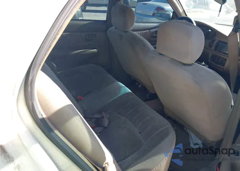 2002 Buick Century Custom z USA, uszkodzony, nr VIN 2G4WS52J221175456